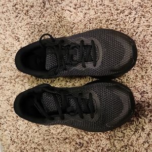 Under Armour Womens Shoes